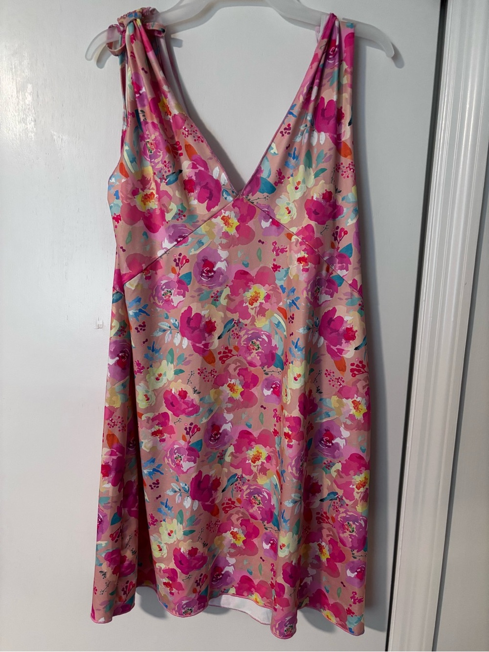 SHEIN Pink Floral Tie-Shoulder Dress